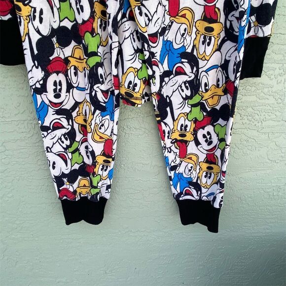 Disney Pajama Set Size 12-14 Mickey Mouse & Friends Long Sleeve - Picture 7 of 11